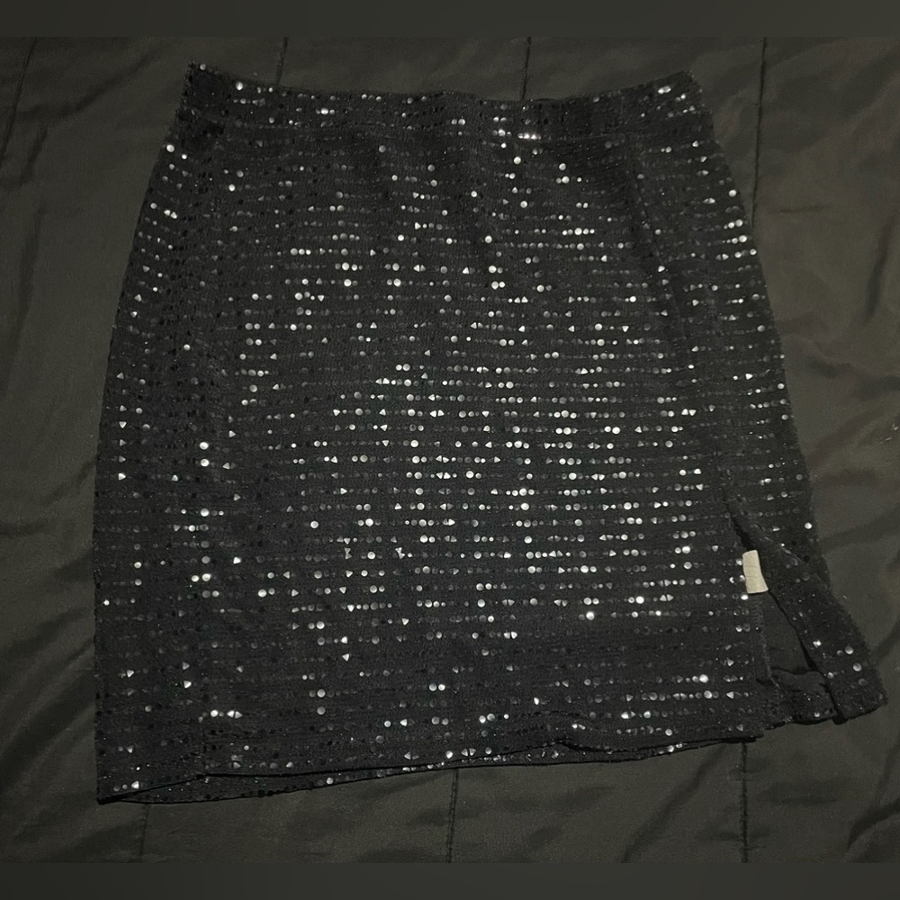 90s Y2K Black Sparkly Mini Skirt
